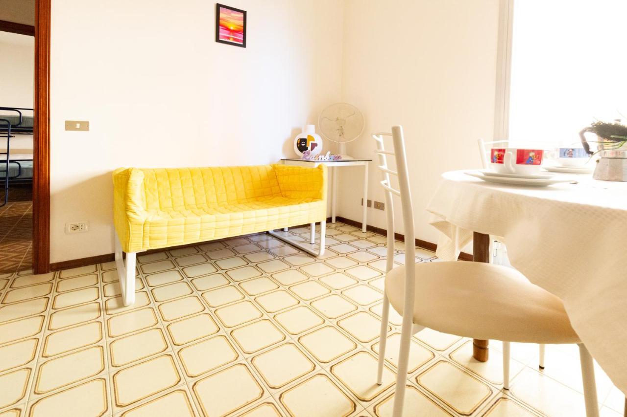 Residence Rainbow ベラーリア・イジェア・マリーナ エクステリア 写真